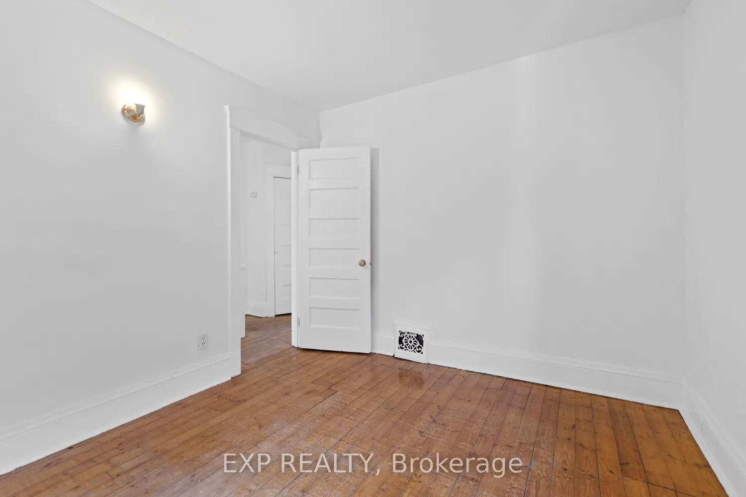Additional image 8 of 292-294 Clarence Street