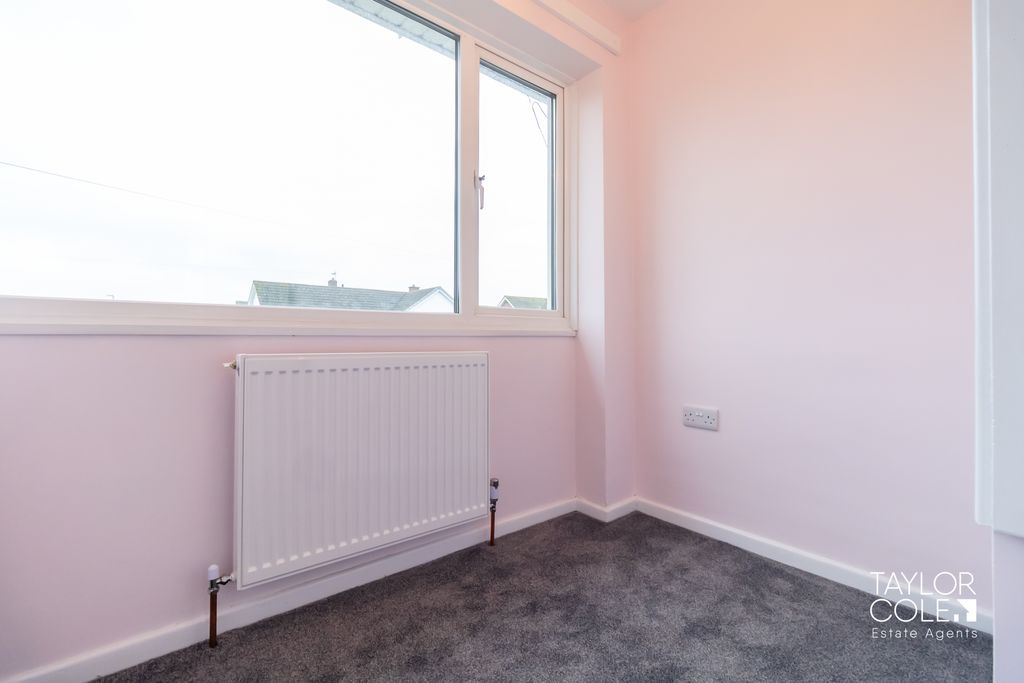 Additional image 22 of 4 bed semi-detached house for saleHighcliffe Road, Tamworth B77