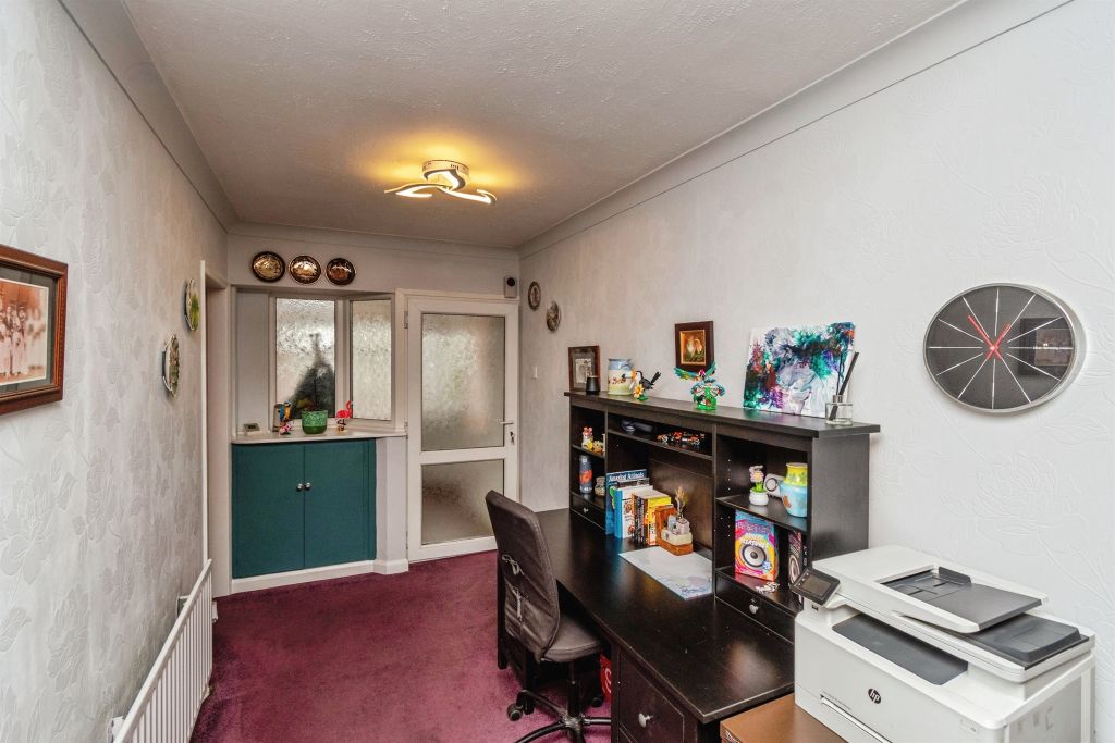 Additional image 14 of 3 bed detached bungalow for saleMount Avenue, Hednesford, Cannock WS12