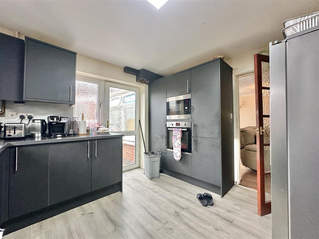 Additional image 14 of 4 bed semi-detached house for saleTrevino Drive, Rushey Mead, Leicester LE4