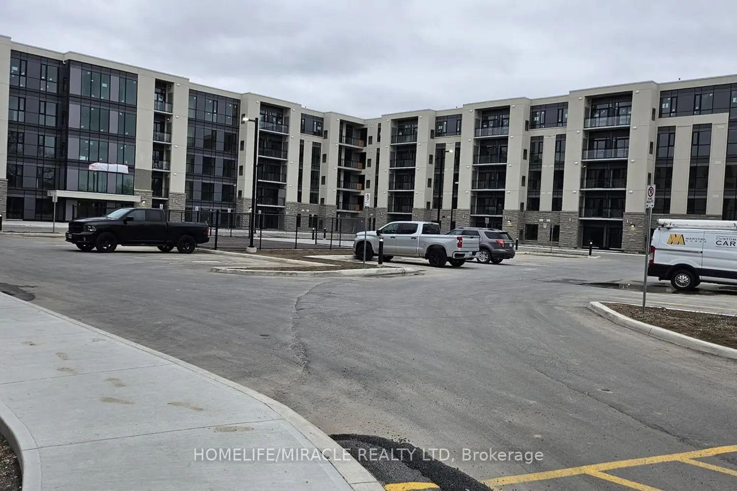 50 Herrick Avenue 212 photo 2