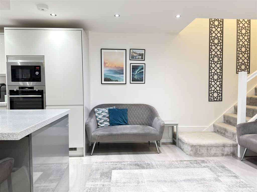 Additional image 16 of 4 bed semi-detached bungalow for saleSt. Ives Road, Leicester LE4