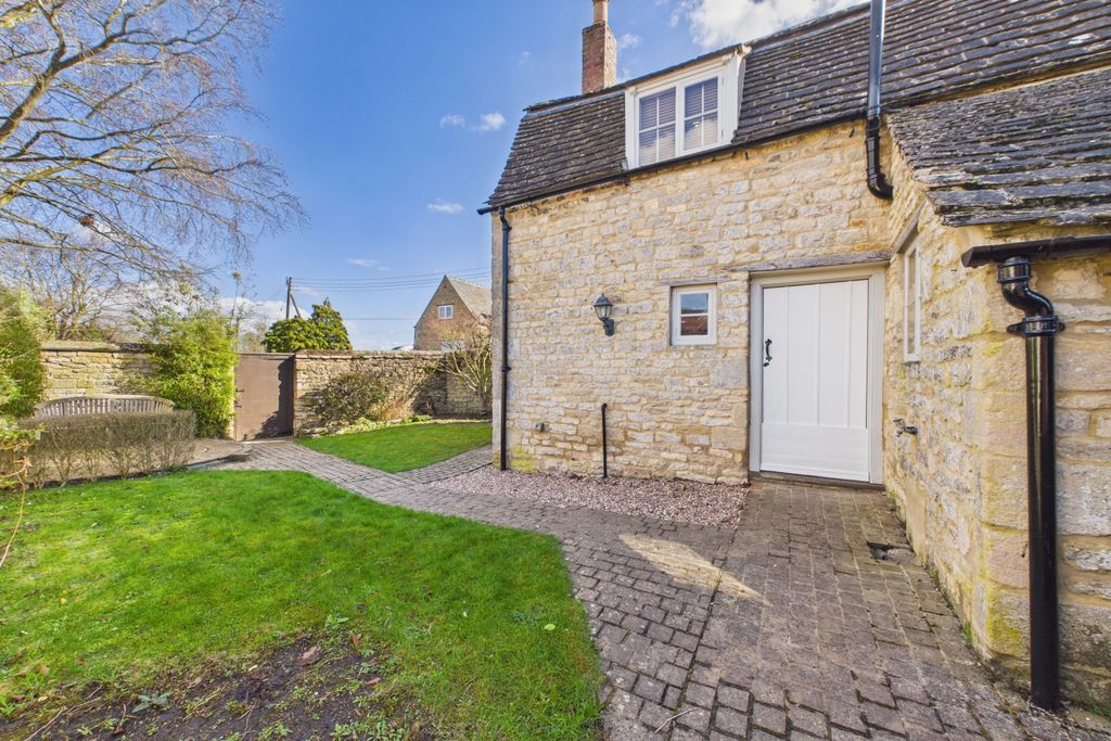 Additional image 32 of 3 bed cottage for saleMain Street, Belmesthorpe, Stamford, Lincolnshire PE9