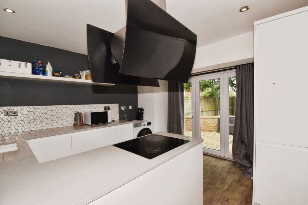Additional image 16 of 4 bed semi-detached house for saleLamport Close, Wigston, Leicestershire LE18