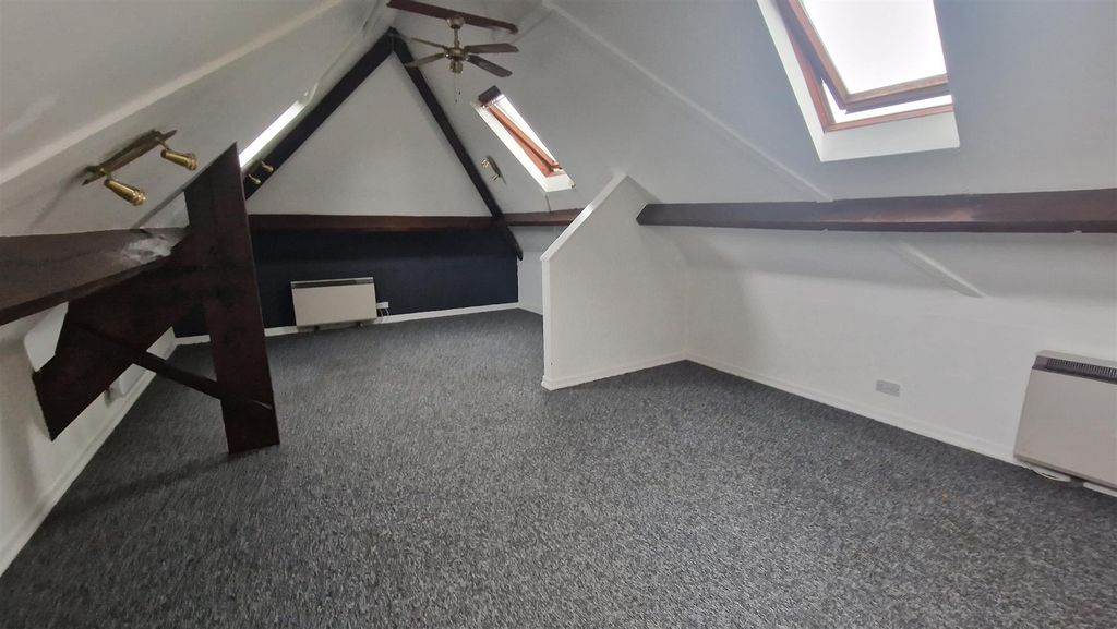 Additional image 2 of 1 bed flat for sale57 Old Hinckley Road, Nuneaton, Warwickshire CV10