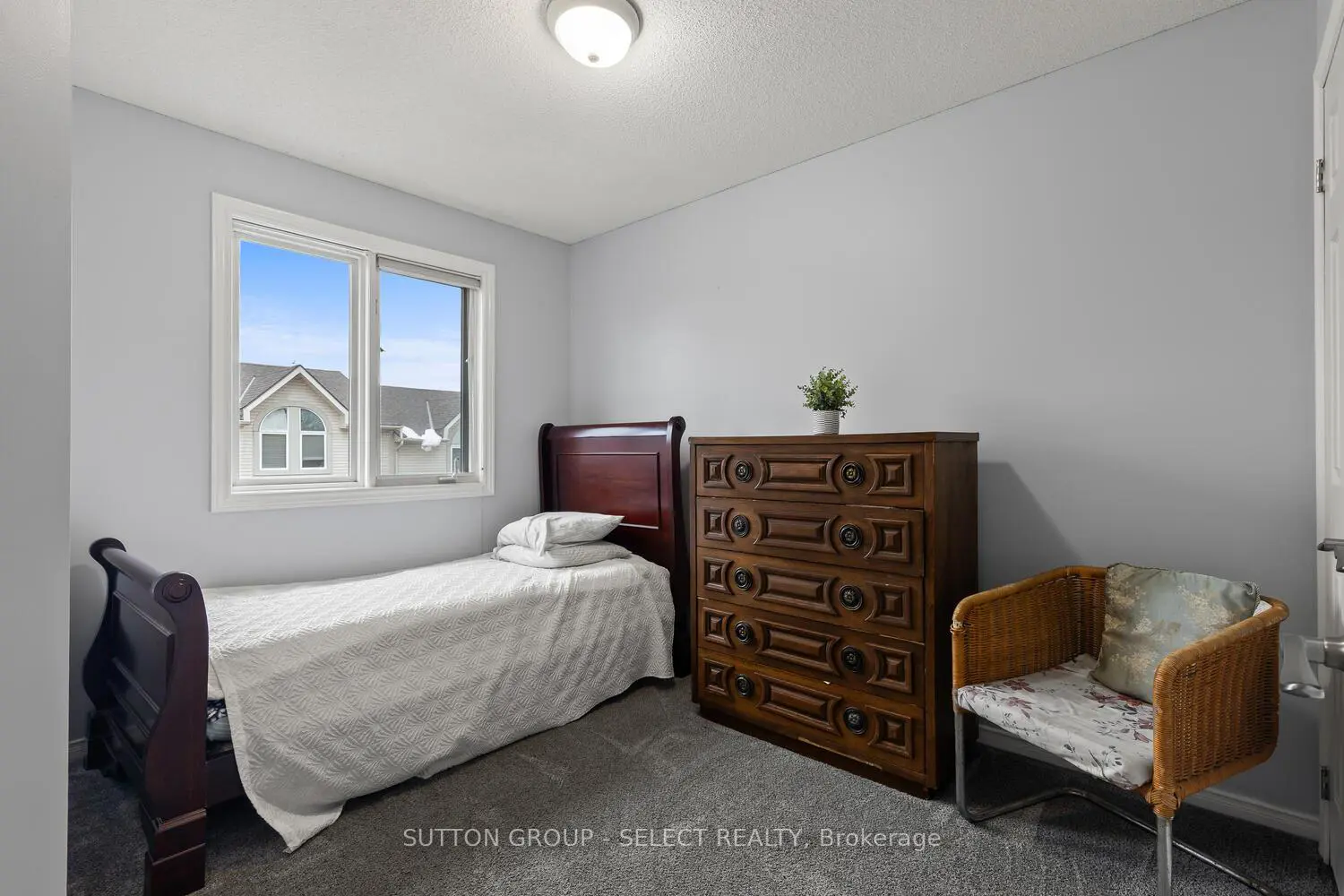 Additional image 18 of 9 Ailsa Place 43