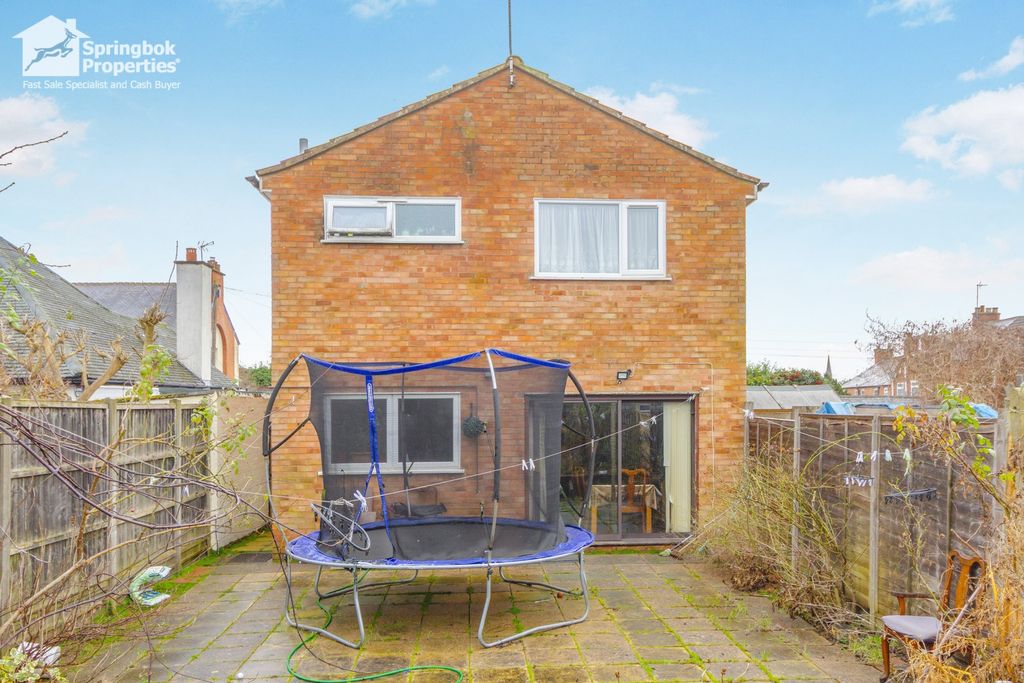 Additional image 15 of 3 bed detached house for saleHolywell Road, Leicester, Leicestershire LE2