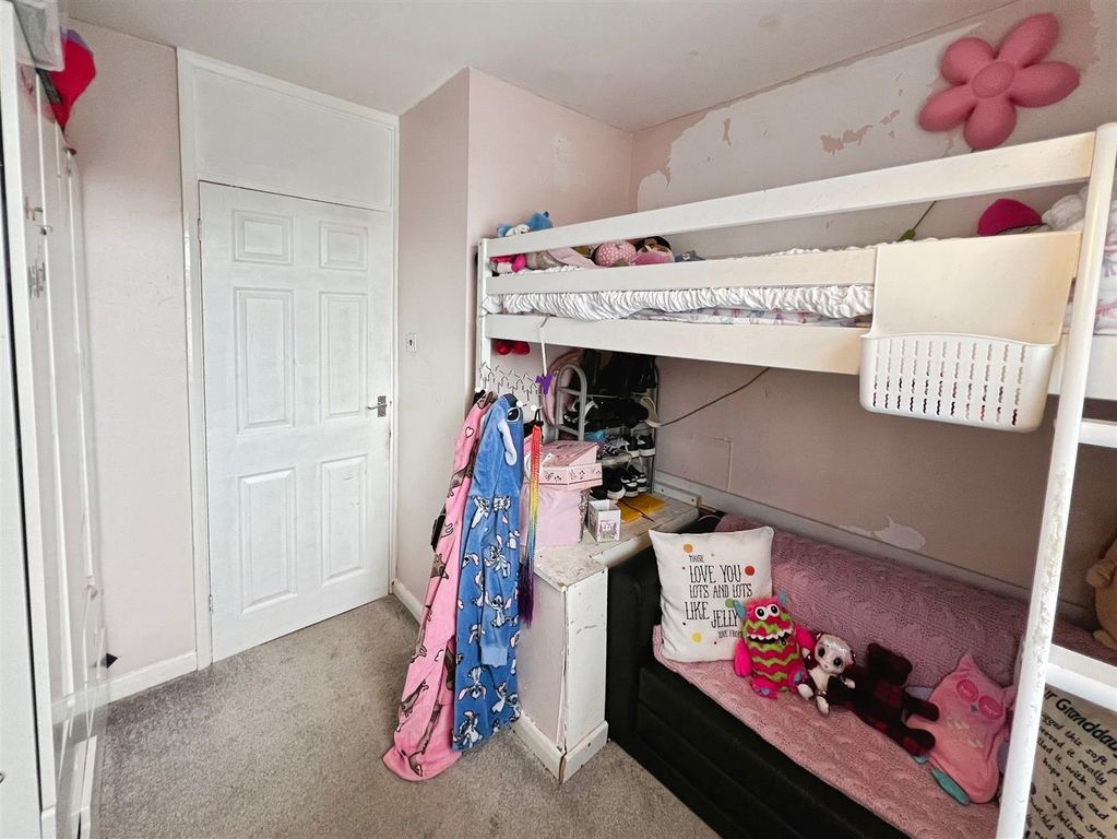 Additional image 15 of 3 bed property for saleKnype Way, Bradwell Newcastle Under Lyme, Staffordshire ST5