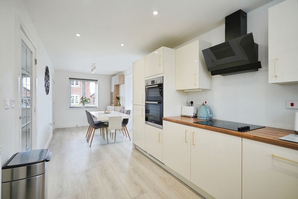 Additional image 6 of 4 bed link detached house for saleFrearson Road, Hugglescote, Coalville, Leicestershire LE67