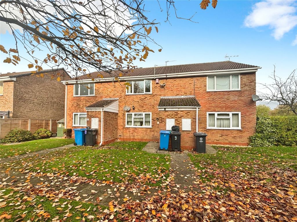 1 bed flat for saleDarwin Court, Perton Wolverhampton, Staffordshire WV6