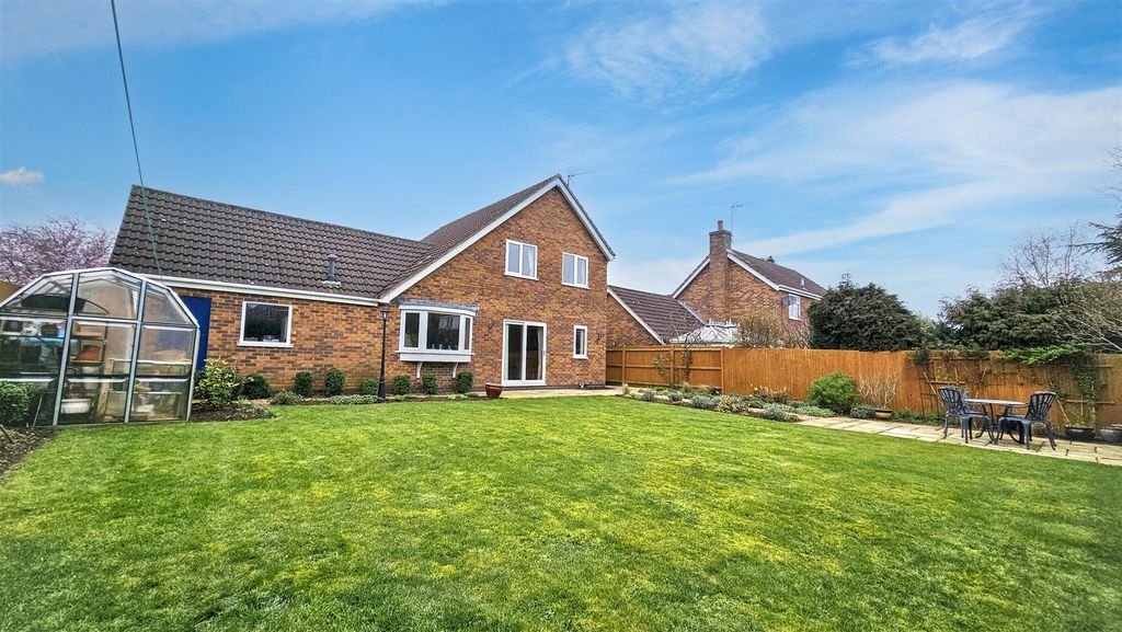 Additional image 9 of 4 bed detached house for salePulford Drive, Thurnby LE7