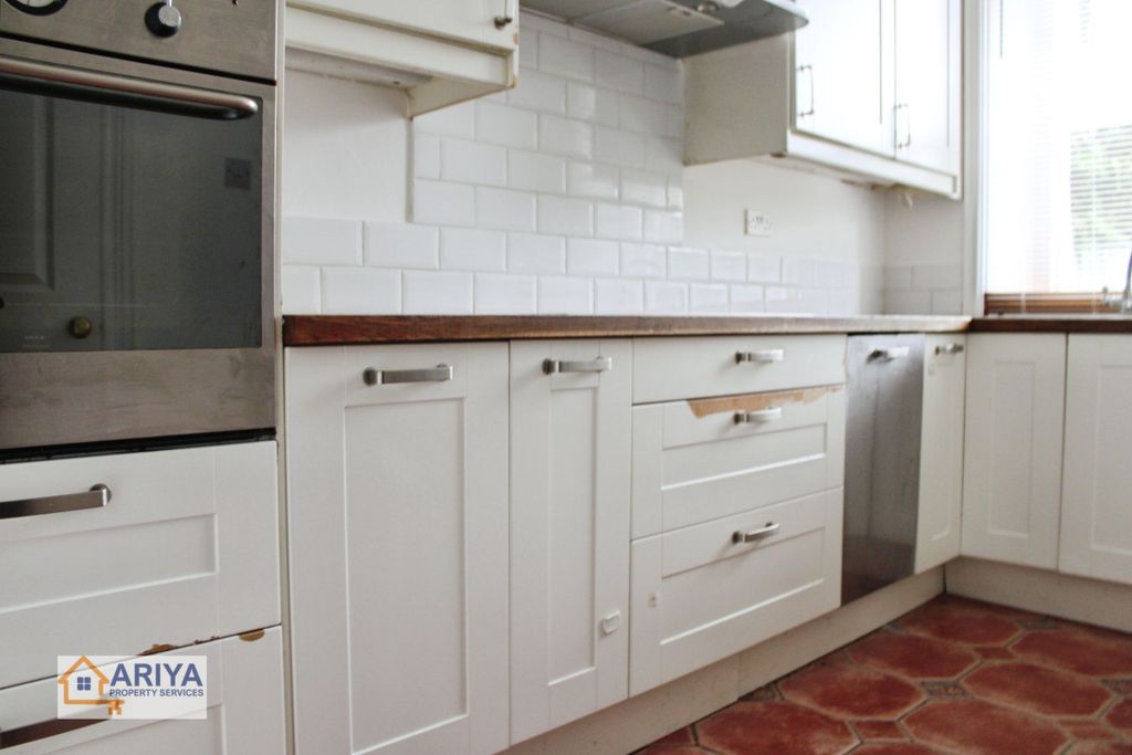 2 bed flat for saleStoneleigh Manor, Stoneygate Road, Leicester LE2 photo 5