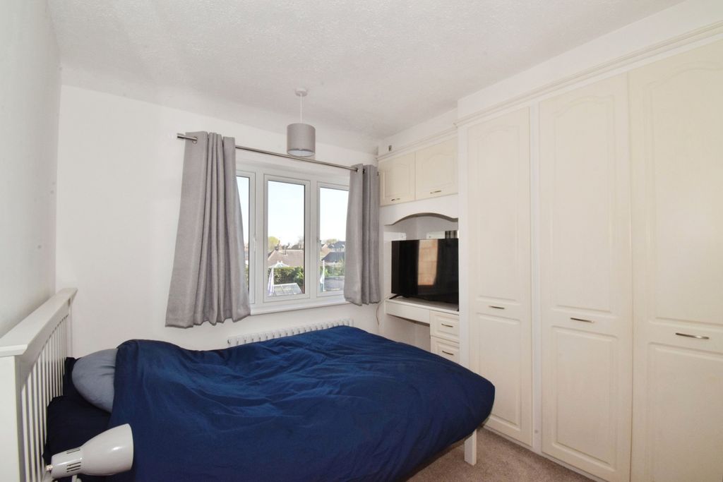 Additional image 8 of 3 bed semi-detached house for saleMere Road, Wigston, Leicestershire LE18