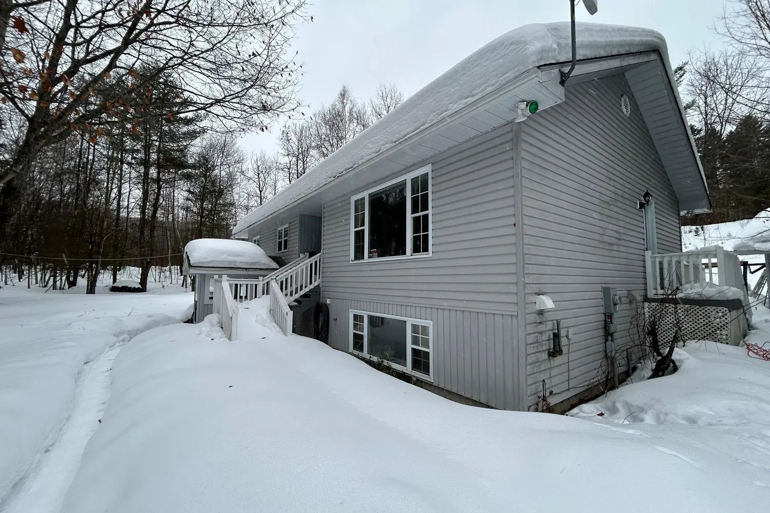 Additional image 4 of 1041 Welch Road