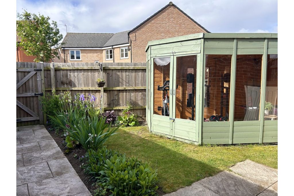 Additional image 13 of 2 bed end terrace house for saleField Edge Drive, Loughborough LE12