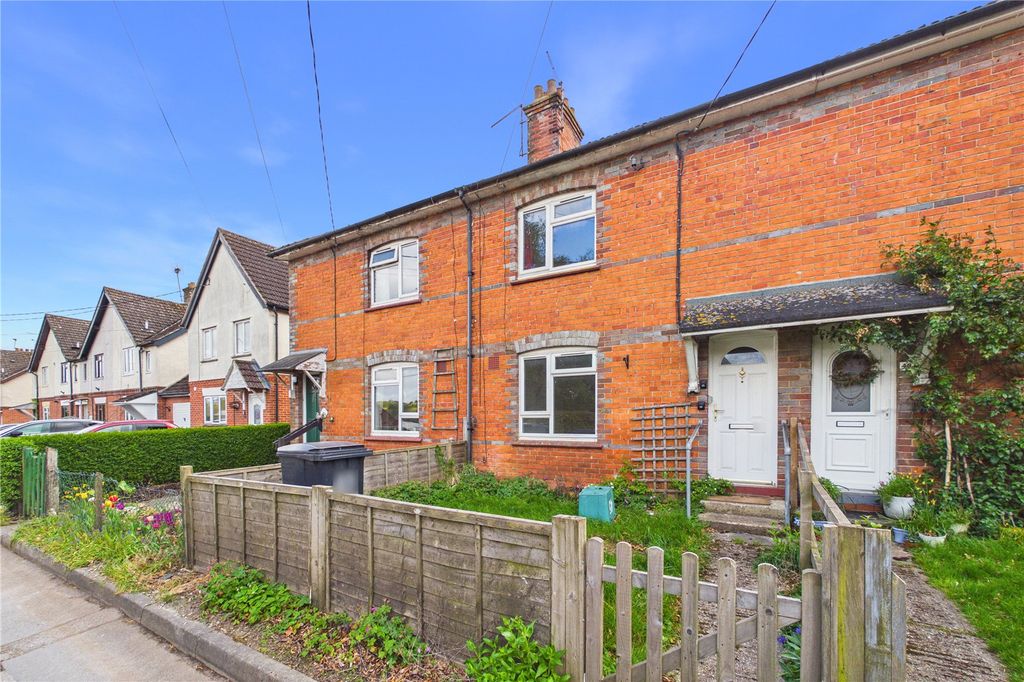 2 bed terraced house for saleBockhampton Road, Lambourn, Hungerford, Berkshire RG17