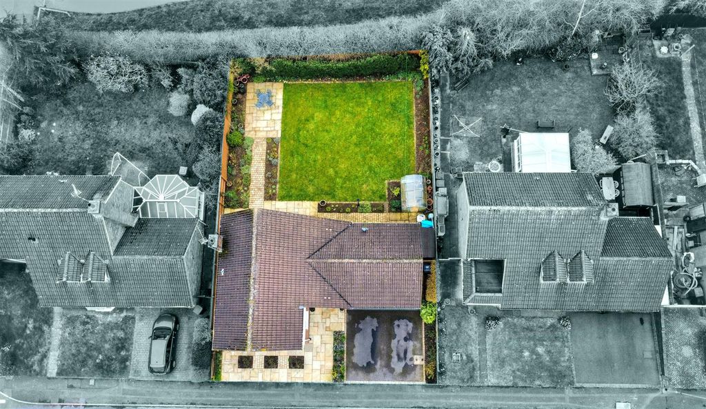 Additional image 2 of 4 bed detached house for salePulford Drive, Thurnby LE7