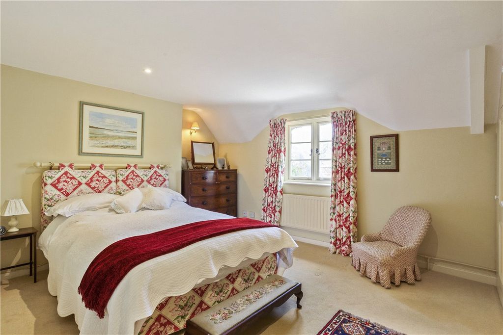 Additional image 13 of 5 bed detached house for saleThe Street, Marden, Devizes, Wiltshire SN10