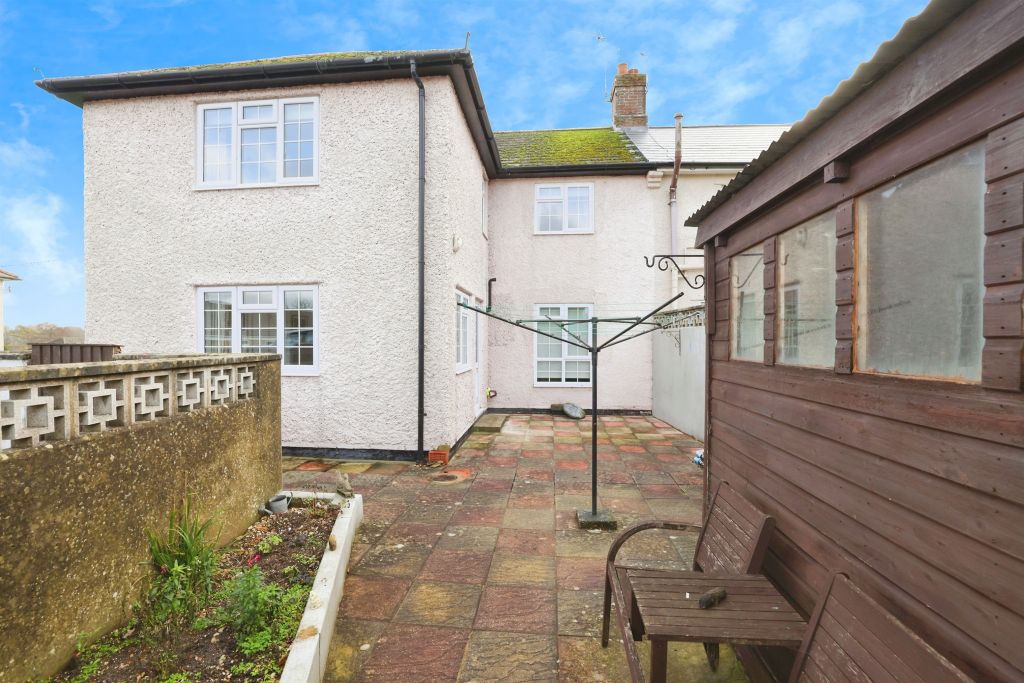 Additional image 2 of 3 bed semi-detached house for saleLarkhill Road, Durrington, Salisbury SP4