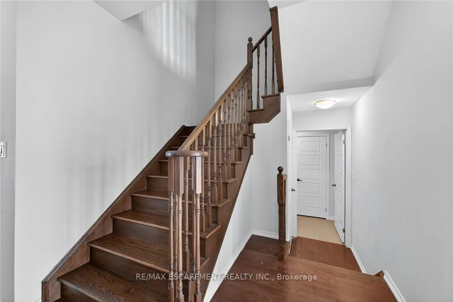 Additional image 8 of 17 Larry Crescent
