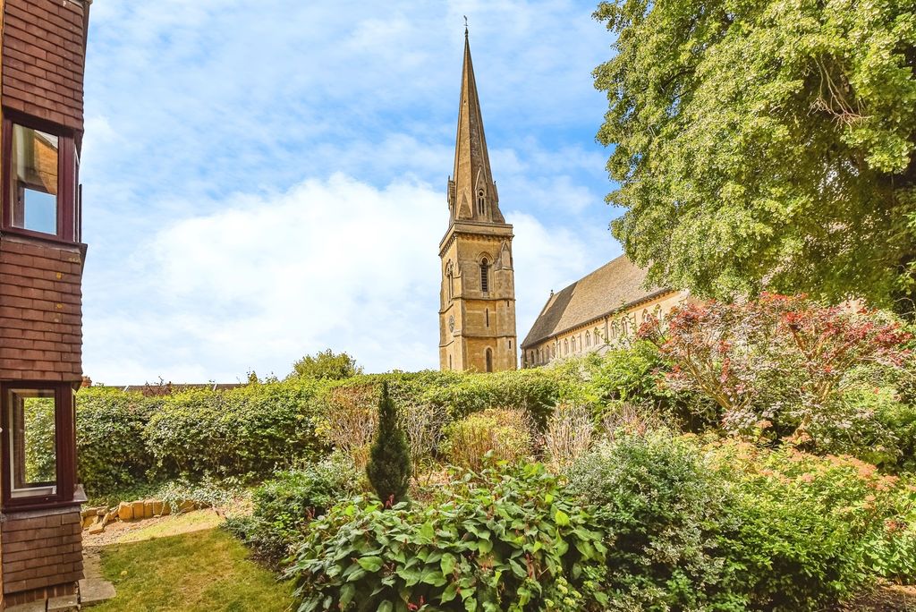 Additional image 14 of 2 bed flat for saleLangley Road, Chippenham SN15