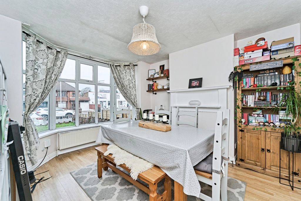 Additional image 13 of 3 bed semi-detached house for saleTrysull Road, Wolverhampton WV3