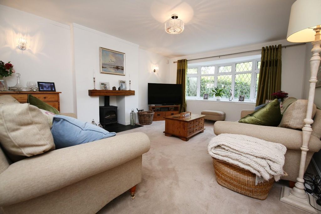 Additional image 11 of 5 bed detached house for saleThe Square, Marchington, Uttoxeter ST14