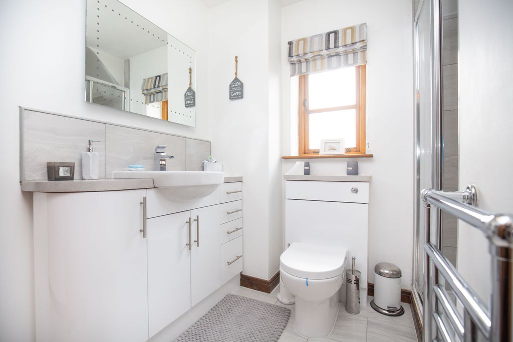 Additional image 8 of 2 bed cottage for saleMain Street, Higham On The Hill CV13
