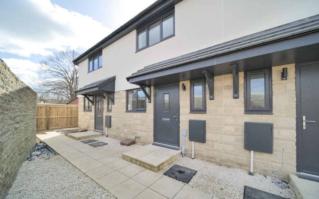 2 bed terraced house for saleKingsbury Square, Melksham SN12