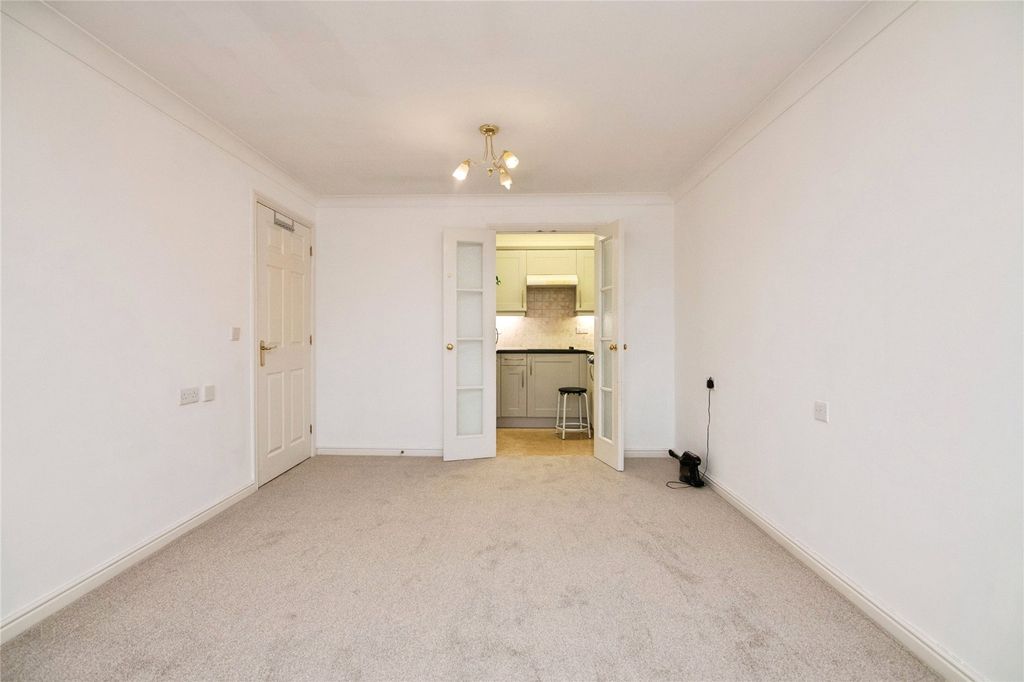 Additional image 3 of 1 bed flat for saleWombrook Court, Wombourne WV5