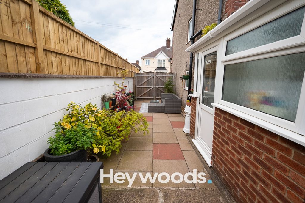 Additional image 21 of 3 bed semi-detached house for saleElaine Avenue, Burslem, Stoke On Trent ST6