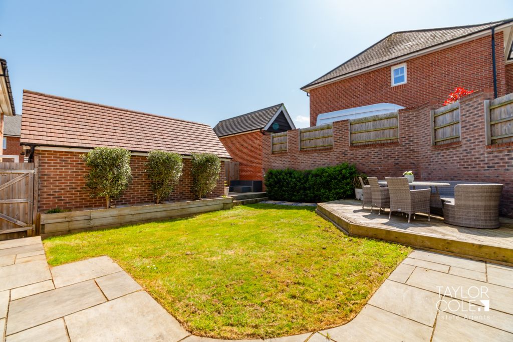 Additional image 21 of 4 bed detached house for saleAlton Close, Amington, Tamworth B77