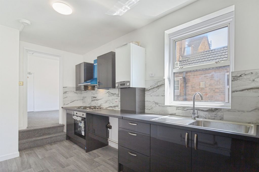 Additional image 13 of 5 bed terraced house for saleWestleigh Road, Leicester LE3