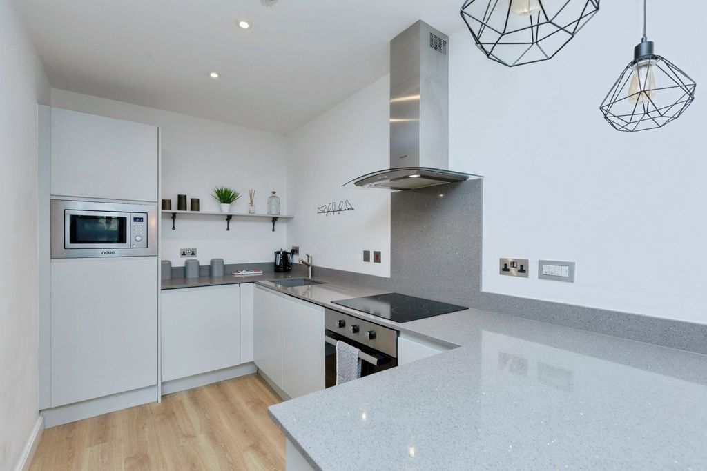 Additional image 3 of 2 bed flat for saleBath Lane, Leicester, Leicestershire LE3