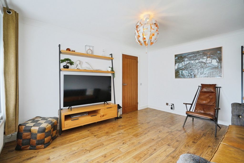 Additional image 20 of 3 bed semi-detached house for saleJordan Avenue, Stretton, Burton-On-Trent, Staffordshire DE13