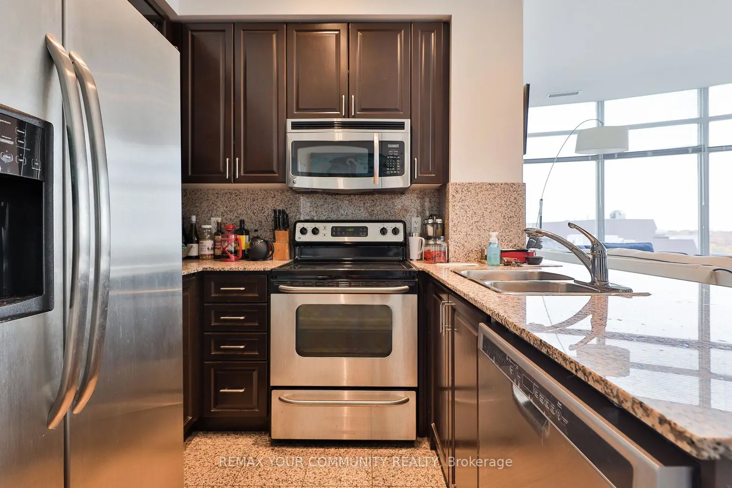Additional image 4 of 8 Scollard Street Ph 201