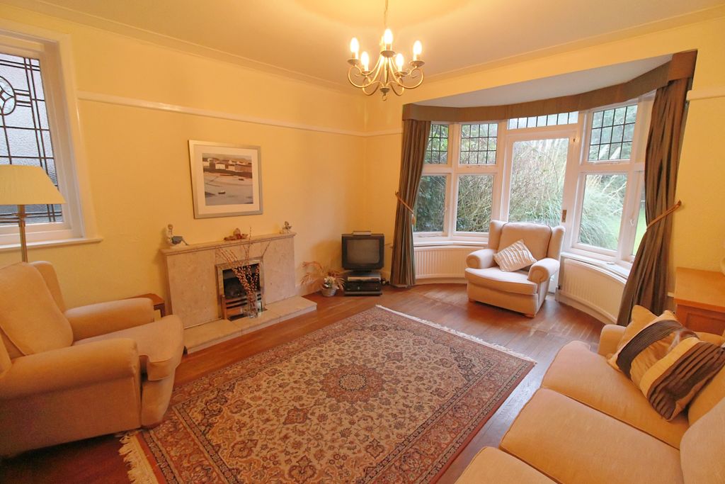 Additional image 6 of 4 bed detached house for saleLondon Road, Stoneygate, Leicester LE2