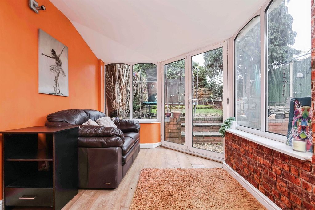 Additional image 3 of 3 bed semi-detached house for saleWolverhampton Road, Kingswinford DY6