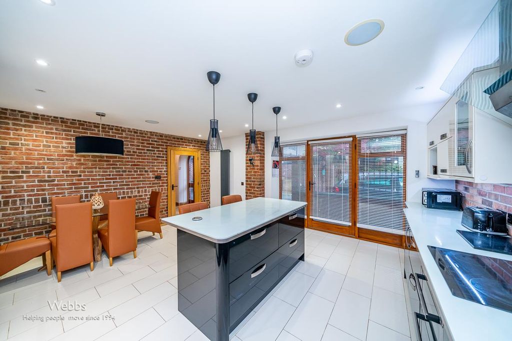 3 bed barn conversion for saleWatling Street, Cannock WS11 photo 5