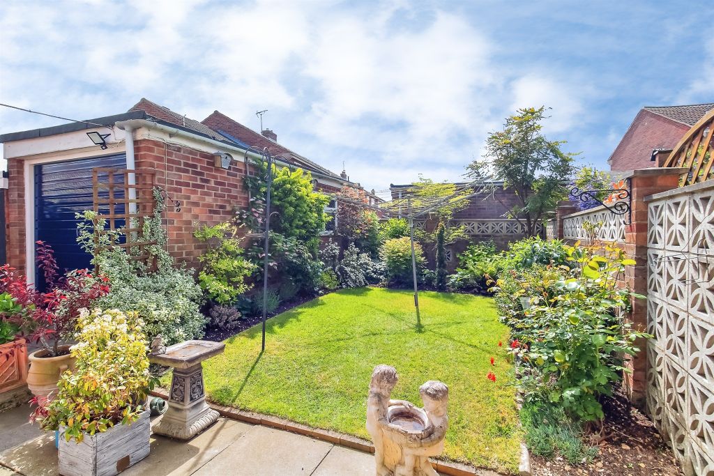 Additional image 4 of 3 bed semi-detached house for saleTroon Close, Stamford PE9