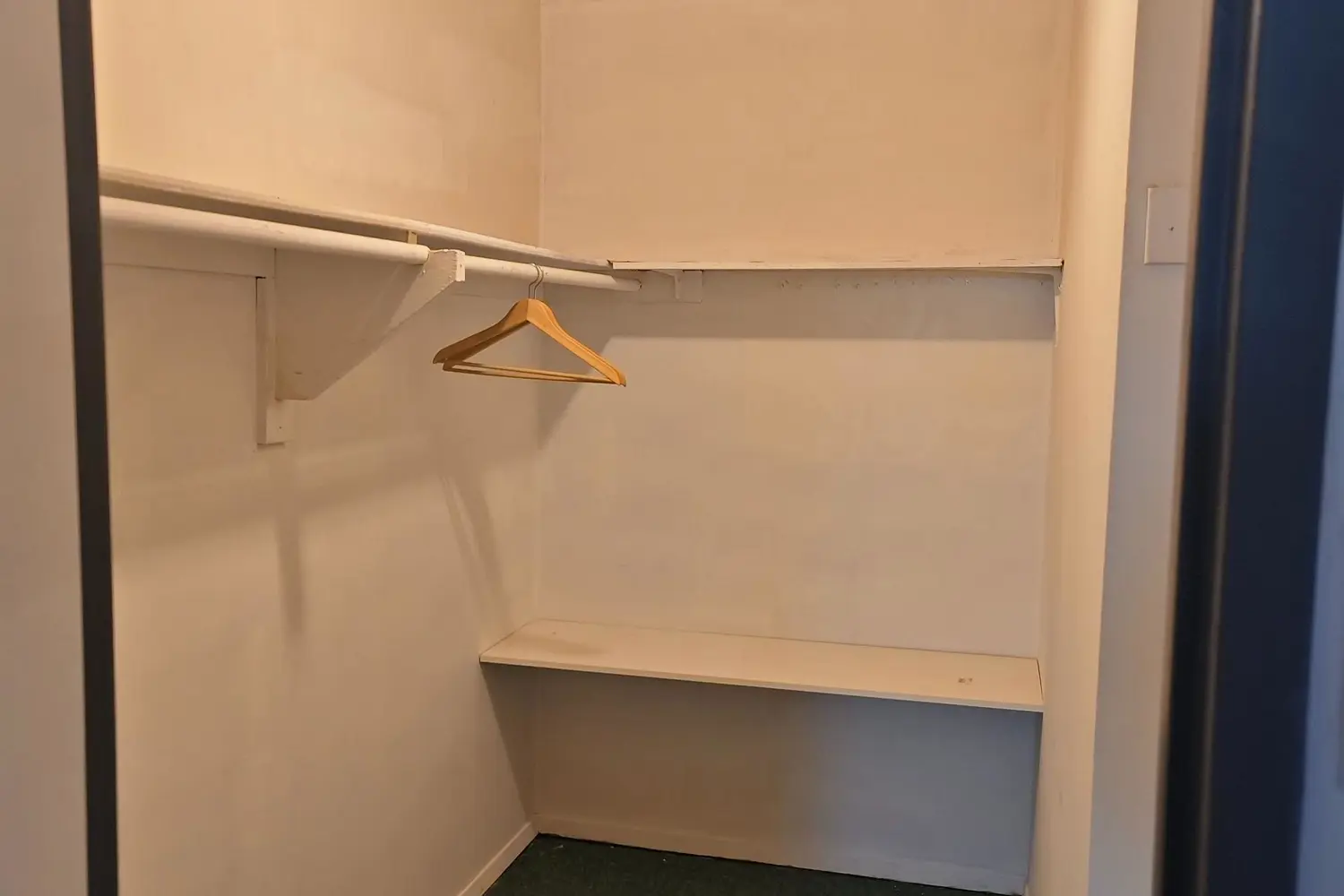 Additional image 9 of 4064 Lawrence Avenue 606