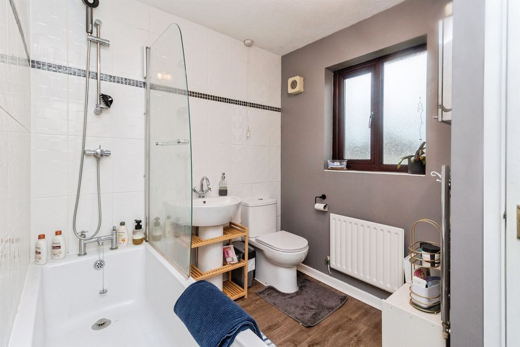 Additional image 9 of 3 bed semi-detached house for saleGlobe Avenue, Stafford ST17