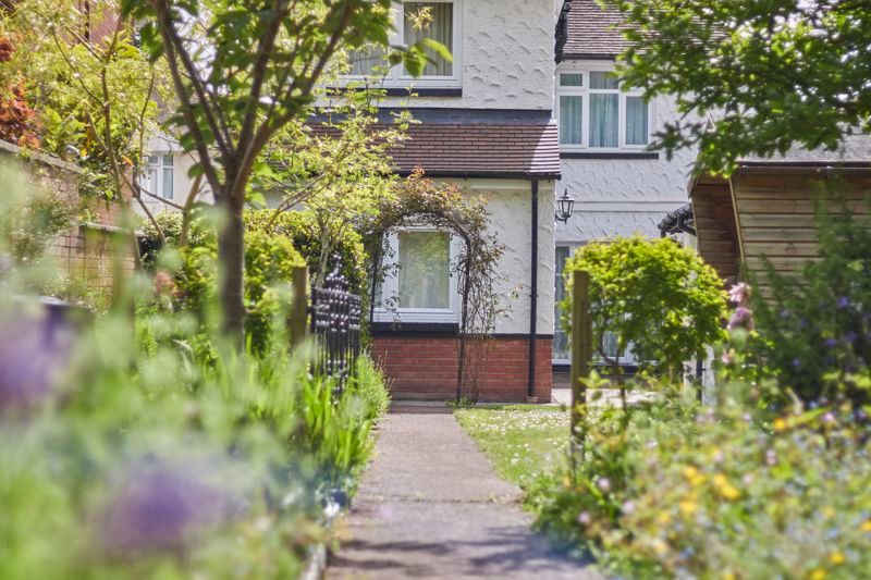 4 bed detached house for saleBuckerell Avenue, St Leonards, Exeter EX2