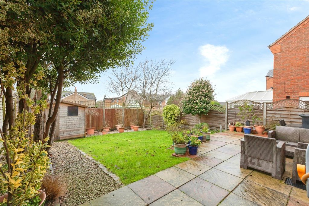 Additional image 6 of 4 bed detached house for saleBridgemere Close, Glen Parva, Leicestershire LE2