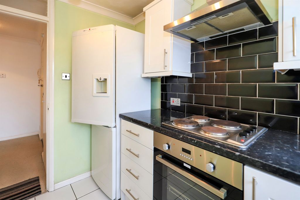 Additional image 4 of 1 bed flat for saleHigh Meadows, Compton, Wolverhampton WV6