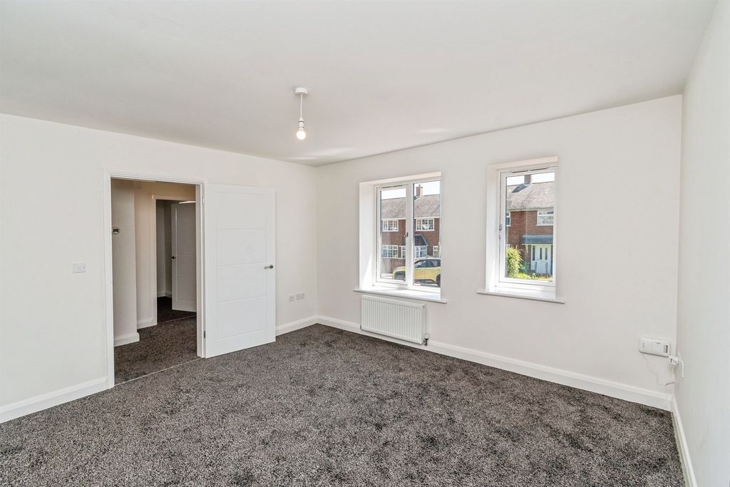 Additional image 7 of 2 bed semi-detached bungalow for saleMitre Road, Walsall WS6