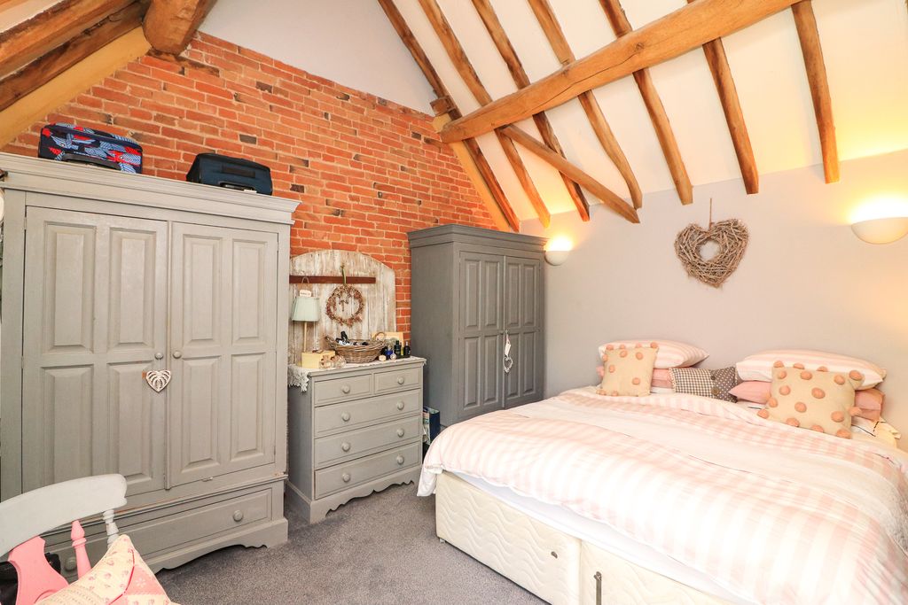 Additional image 17 of 3 bed barn conversion for saleWigginton, Tamworth B79