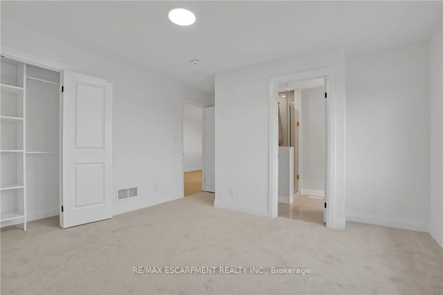 Additional image 10 of 386 Southcote Road