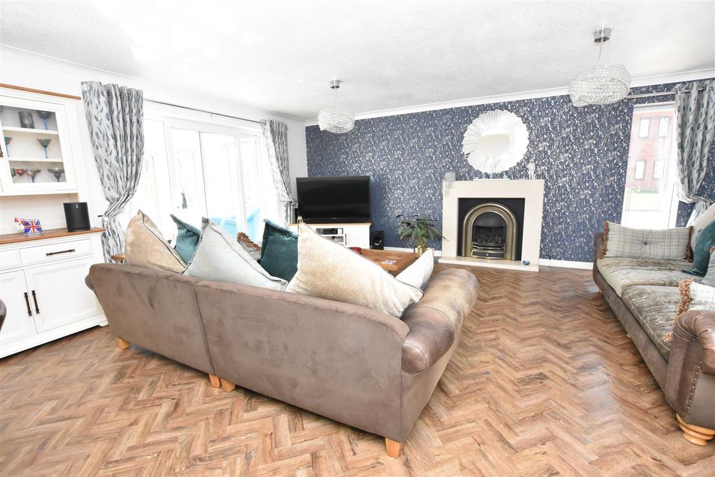 Additional image 5 of 3 bed detached bungalow for saleChandlers Drive, Tamworth B77