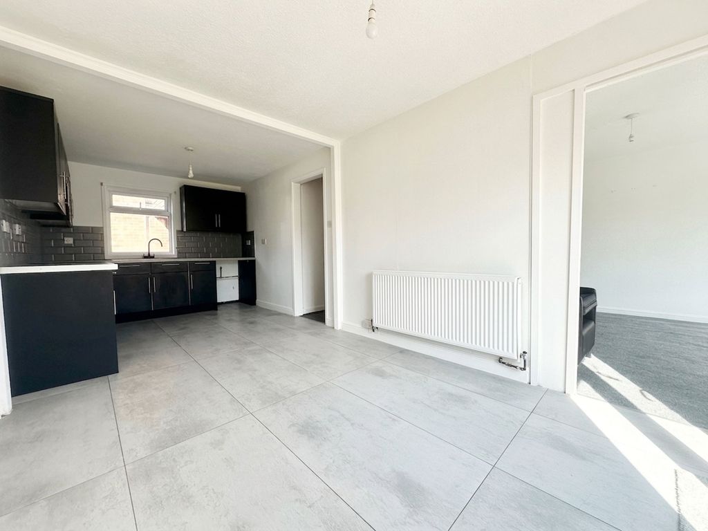 Additional image 6 of 4 bed terraced house for saleCollett Road, Leicester LE4